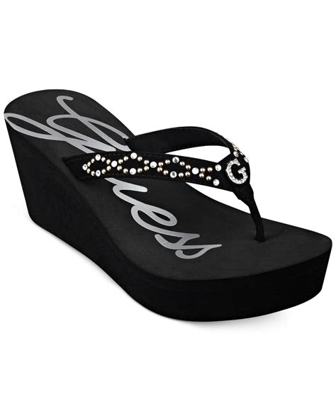 Womens black flip flops + FREE SHIPPING .